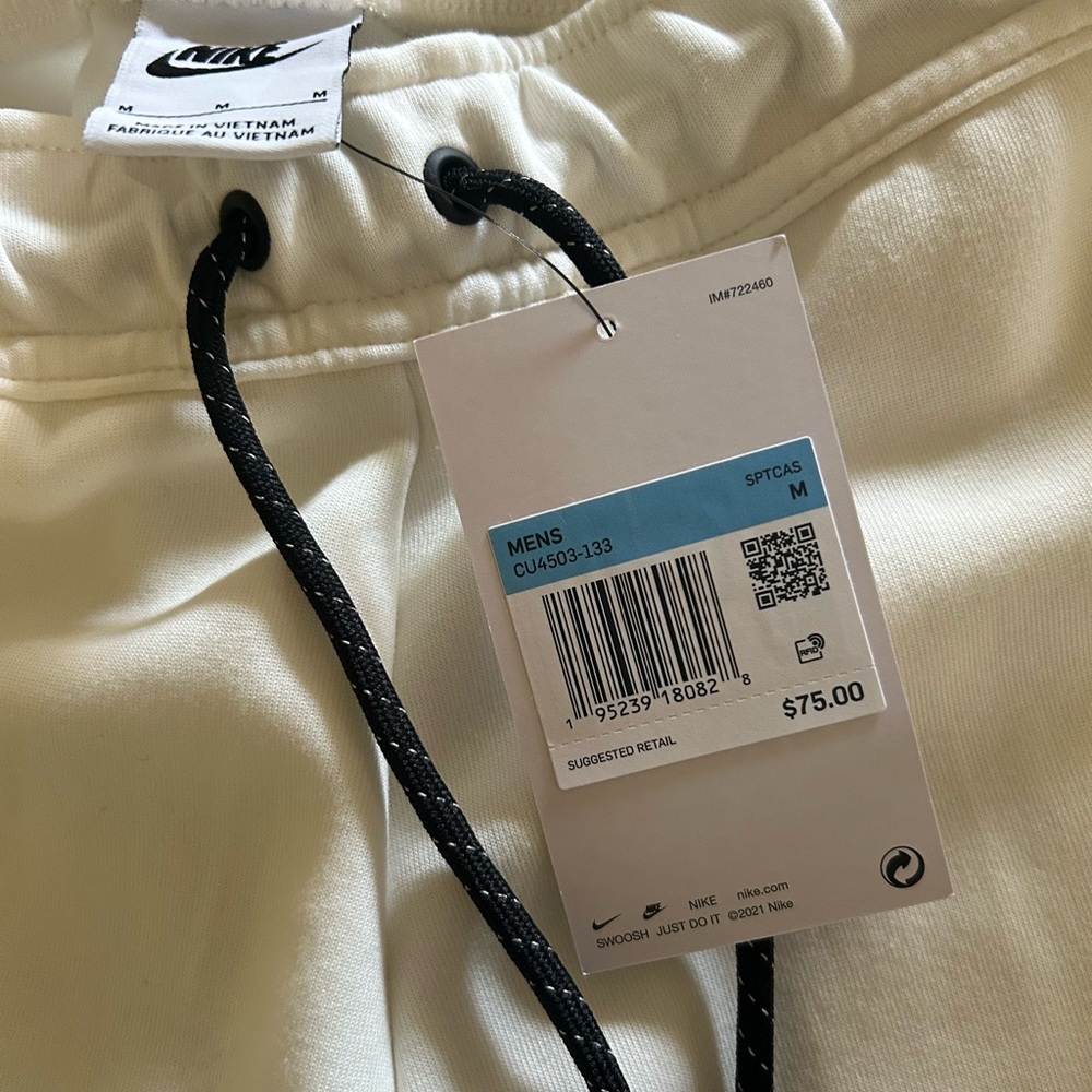 NIKE Sportswear Tech Fleece set | Men Medium | lt beige/black | NWT - Picture 4 of 5